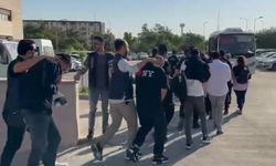 Sosyal medya dolandırıcıları yakalandı
