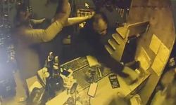 Tekel büfeyi basıp demir sopalarla darbettiler