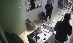 Kuyumcu soygunu kamerada