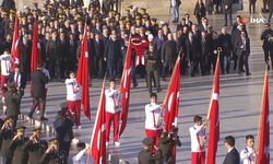 Devlet erkanı Anıtkabir'de