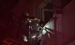 Beyoğlu’nda binada çıkan yangında 4 kişi kurtarıldı