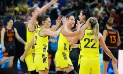 Fenerbahçe Opet'ten 5’te 5