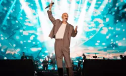 Soner Sarıkabadayı'dan unutulmaz performans