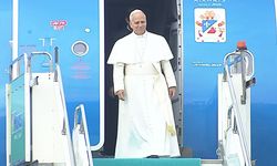 Vatikan Devlet Başkanı Papa 14. Leo’yu taşıyan uçak Ankara’ya iniş yaptı