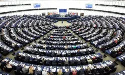 ‘Sosyal medyada 16 yaş sınırı’ çağrısı