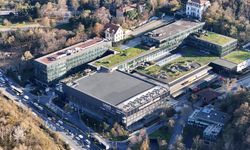 Papa 14. Leo’nun ayine katılacağı Volkswagen Arena’da hazırlıklar sürüyor