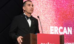 Özbek: Atatürk'ü anlamak, geleceği akılla ve bilimle inşa etmektir