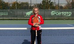 Tokyo Olimpiyatları için milli formayı giydi