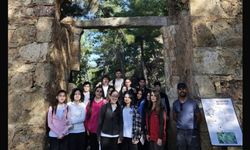 Gençler tarihle iç içe bir gün geçirdi