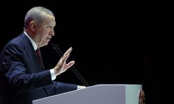 Erdoğan: “Türkiye’de bütün uyuyanları uyandırmaya bir ışık yeter”