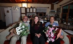 Başkan Vekili Özdemir'den ilkokul öğretmenine ziyaret