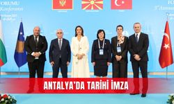 Antalya’da tarihi imza
