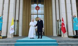Cumhurbaşkanı Erdoğan, Vatikan Devlet Başkanı Papa 14. Leo’yu resmi törenle karşıladı