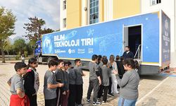 Kepez'in Bilim ve Teknoloji Tırı Duraliler'de