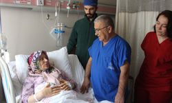 Karnı 2 ayda 9 aylık hamile gibi büyüyen kadının içinden karpuz kadar kitle çıkarıldı