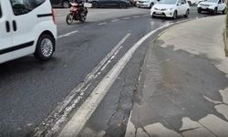 İçme suyu borusu patladı: Tonlarca su boşa aktı