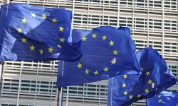 AB, Rusya'nın yaklaşık 210 milyar avroluk varlıklarını süresiz dondurdu