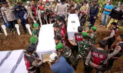 Endonezya'da can kaybı 1000’i aştı