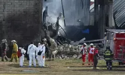 Meksika’da küçük uçak düştü: 7 ölü