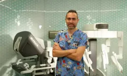 ‘Çocuklarda robotik cerrahi ile yüzde 95 başarı’