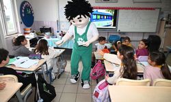 Çevre Dedektifi maskot Kerem iş başında