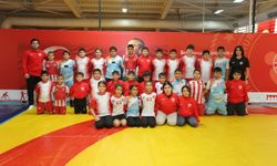 Kepez’in güreşçi fabrikası tam gaz çalışıyor