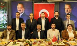 Anahtar Parti'den tanıtım toplantısı