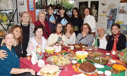 Sanat atölyesinde yeni yıl kutlaması