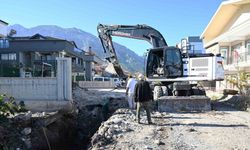 Kuzdere’de yağmur suyu drenaj hattı çalışmaları