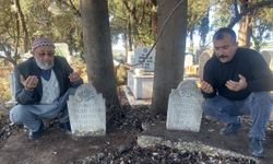 Yarım asırlık bekleyiş: Sahiplerini arayan iki mezar