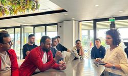 Dostluğun sesi, kahvenin kokusu