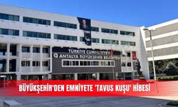 Büyükşehir'den emniyete 'tavus kuşu' hibesi