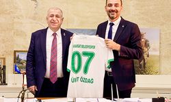 Ümit Özdağ, Manavgat Belediyesi'ni ziyaret etti