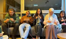 Minik yürekleri ısıtan ilmekler