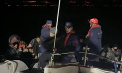 Ayvacık açıklarında 30 kaçak göçmen yakalandı