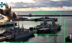 Ukrayna, Rusya’ya ait denizaltıyı vurdu