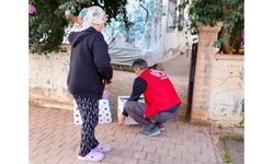 Yetim ailelerine anlamlı destek