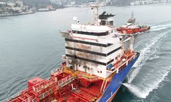 Odessa’da Ruslar tarafından vurulan Türk gemisi İstanbul Boğazı’nda