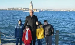 Bakan Ersoy, Sivas'ta kardan 'Kız Kulesi' yapan çocukları İstanbul'da ağırladı