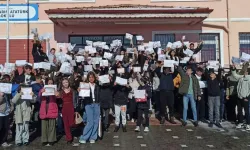 Karne sevincini türkü söyleyip oynayarak yaşadılar