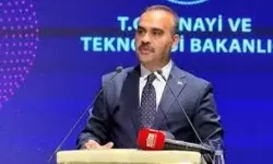 Bakan Kacır, öğrencileri TÜBİTAK Bilim Merkezlerine davet etti