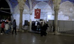 Miraç Kandili'nde Antalya'da camiler doldu