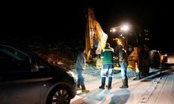 Mahsur kalanları ekipler kurtardı