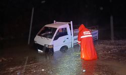 'Deniz olsa yüzer çıkardım ben sizi araç için çağırdım'