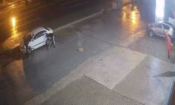 Araçların lastiklerini kesip tuvalete zarar verdiler!