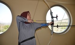 Osmanlı dizilerinden etkilendi, 48 yaşında okçuluğa başladı