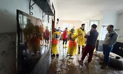 Selin izleri siliniyor: AFAD gönüllüleri Kemer’de