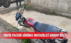 Trafik polisini görünce motosikleti bırakıp kaçtı