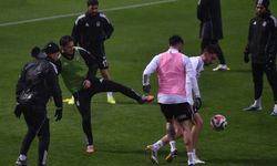 Beşiktaş'ta Cengiz Ünder takımla çalıştı