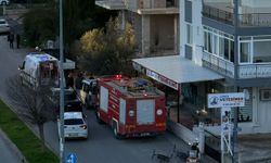 Asansör boşluğuna düşen işçi yaralandı